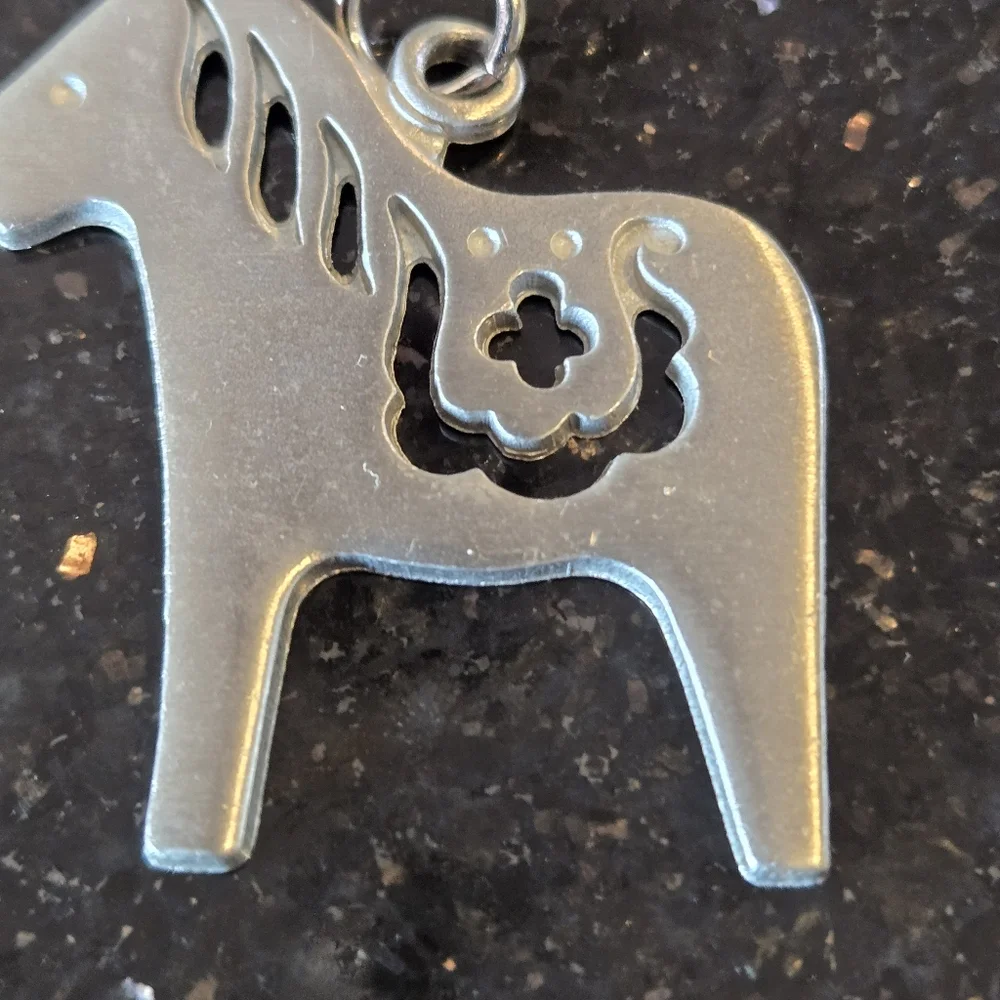 Rune Tennesmed Metal Dala Horse Pendant Mid-Century Modern Pewter Swedish - Picture 4 of 9
